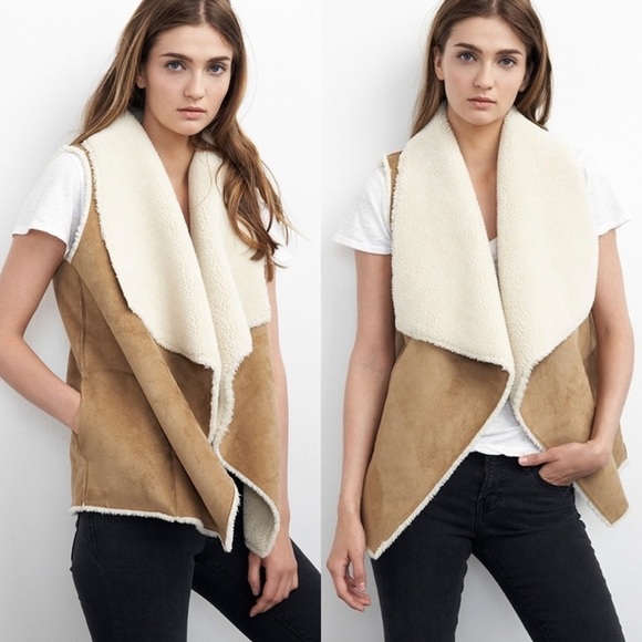 Velvet by Graham & Spencer Jackets & Blazers - Velvet by Graham & Spenser Faux Fur Sherpa Vest